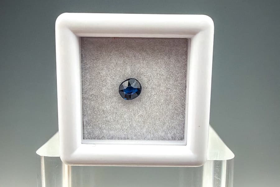 Saphir 0,13 ct